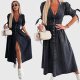 Elegantní Maxi Džínová Šaty s Výstřihem do V – Stylové A-Line Šaty s Knoflíky