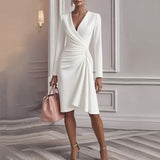 Elegantní Midi Šaty pro Ženy s V Výstřihem – Přiléhavý A-Linie