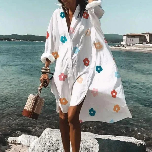 Trendy fluidní košilová šaty bílé