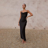 Luxusní Maxi Šaty z Saténu pro Ženy – Elegantní Šaty s Drapé Výstřihem a Tenkými Ramínky