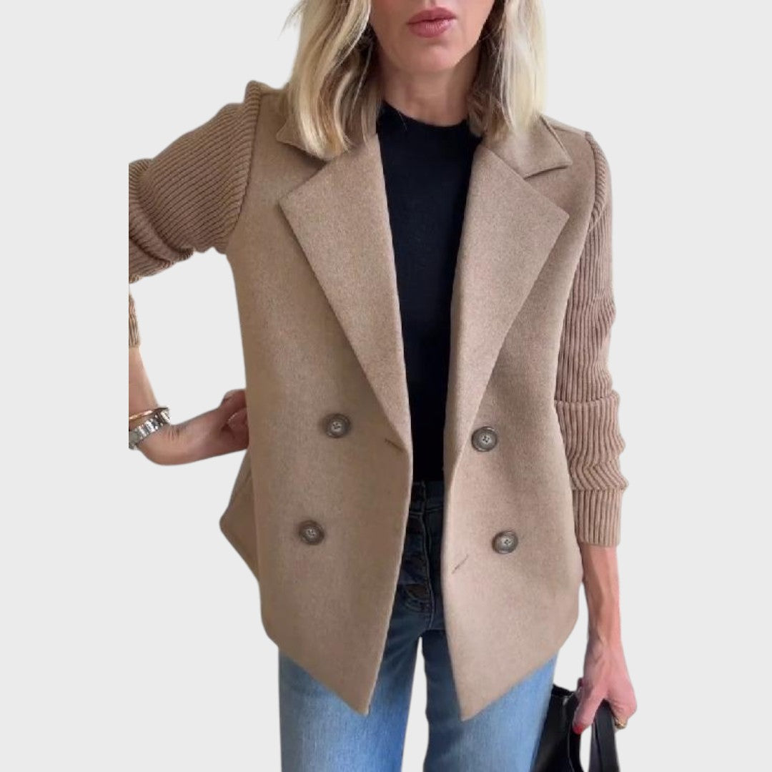 Emma – Elegantní žakett s pletenými rukávy