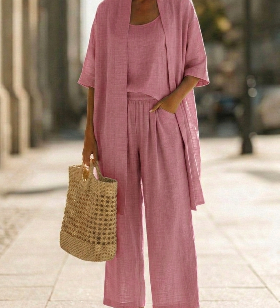 Minimalistický třídílný set z lnu a bavlny – pohodlný outfit na každý den